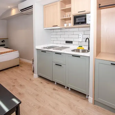 Bed & Breakfast Bguest & 3*