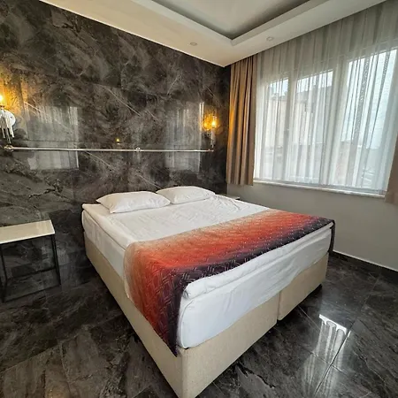 לינה וארוחת בוקר Bguest & 3*