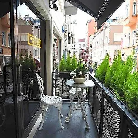 Bguest & Couette-café Istambul