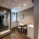Bguest Hotel&residence Bed and breakfast Estambul
