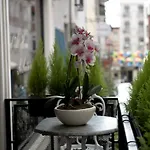 Bguest Hotel&residence 3*