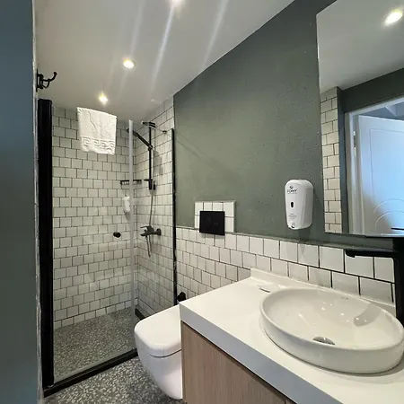 Bguest & Bed & Breakfast 3*